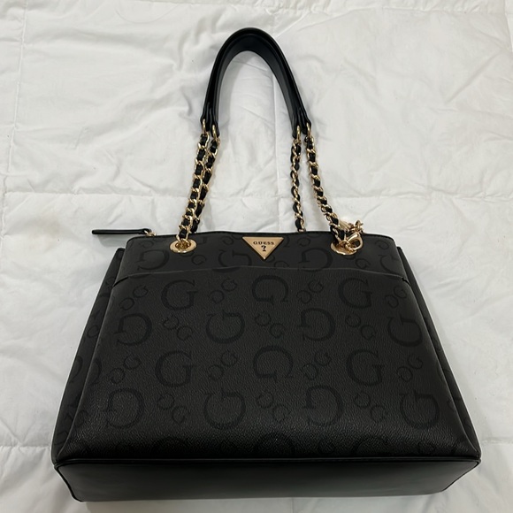 GUESS Black Shoulder Purse Gold Tone Hardware - Picture 7 of 16